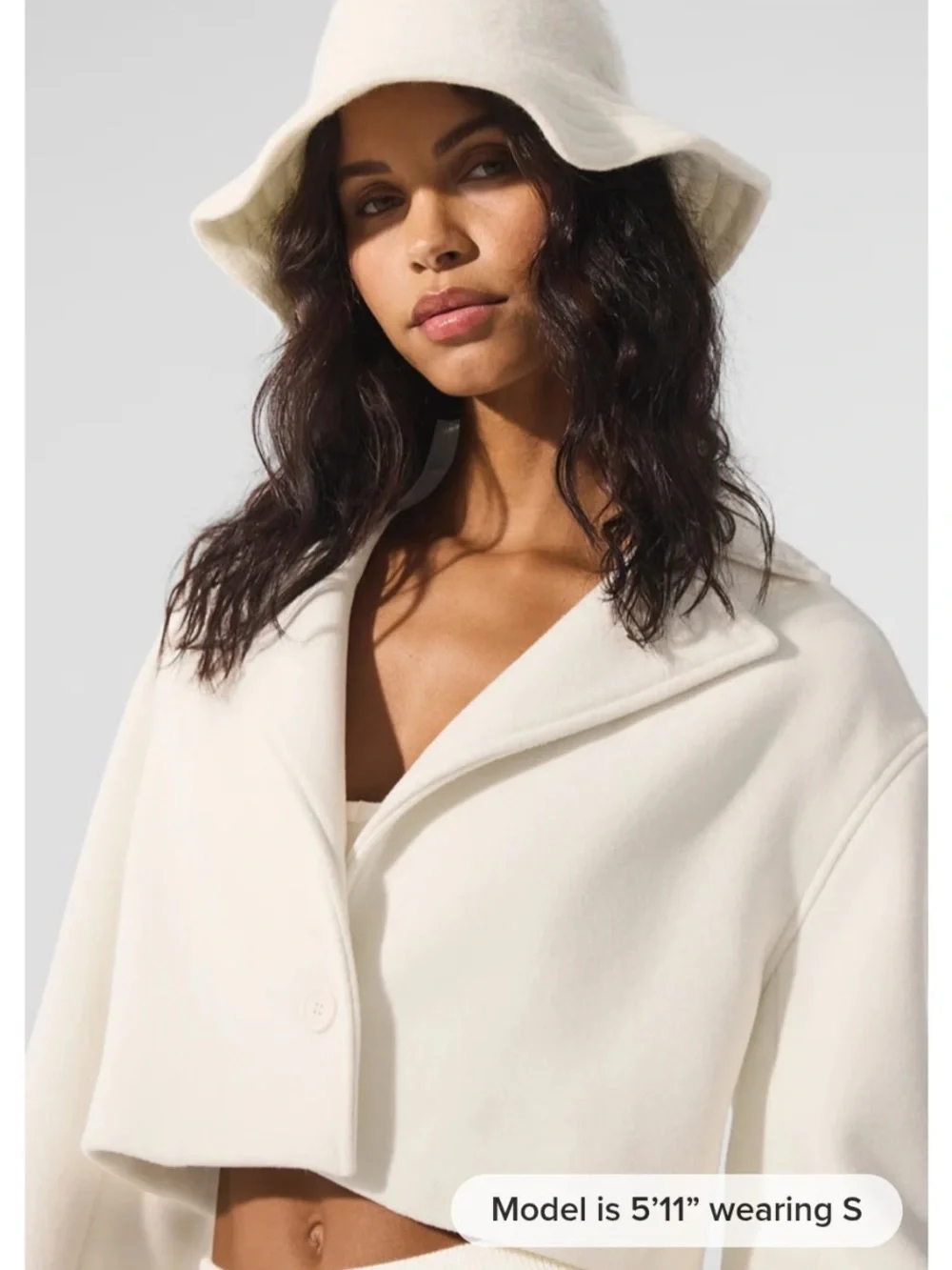 ALO Yoga cropped blazer